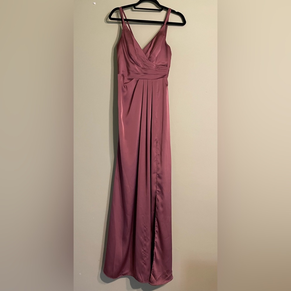 Satin front slit mauve/berry Dress
